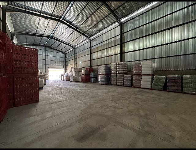 420M² WAREHOUSE TO LET IN INDUSTRIA WEST